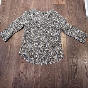Women's Eddie Bauer Brown and White Flower Patterned Blouse